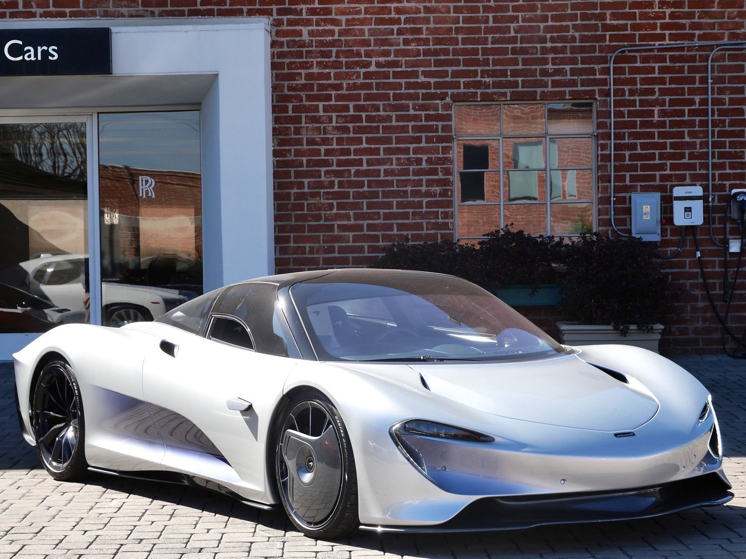 Used 2020 McLaren Speedtail image 1