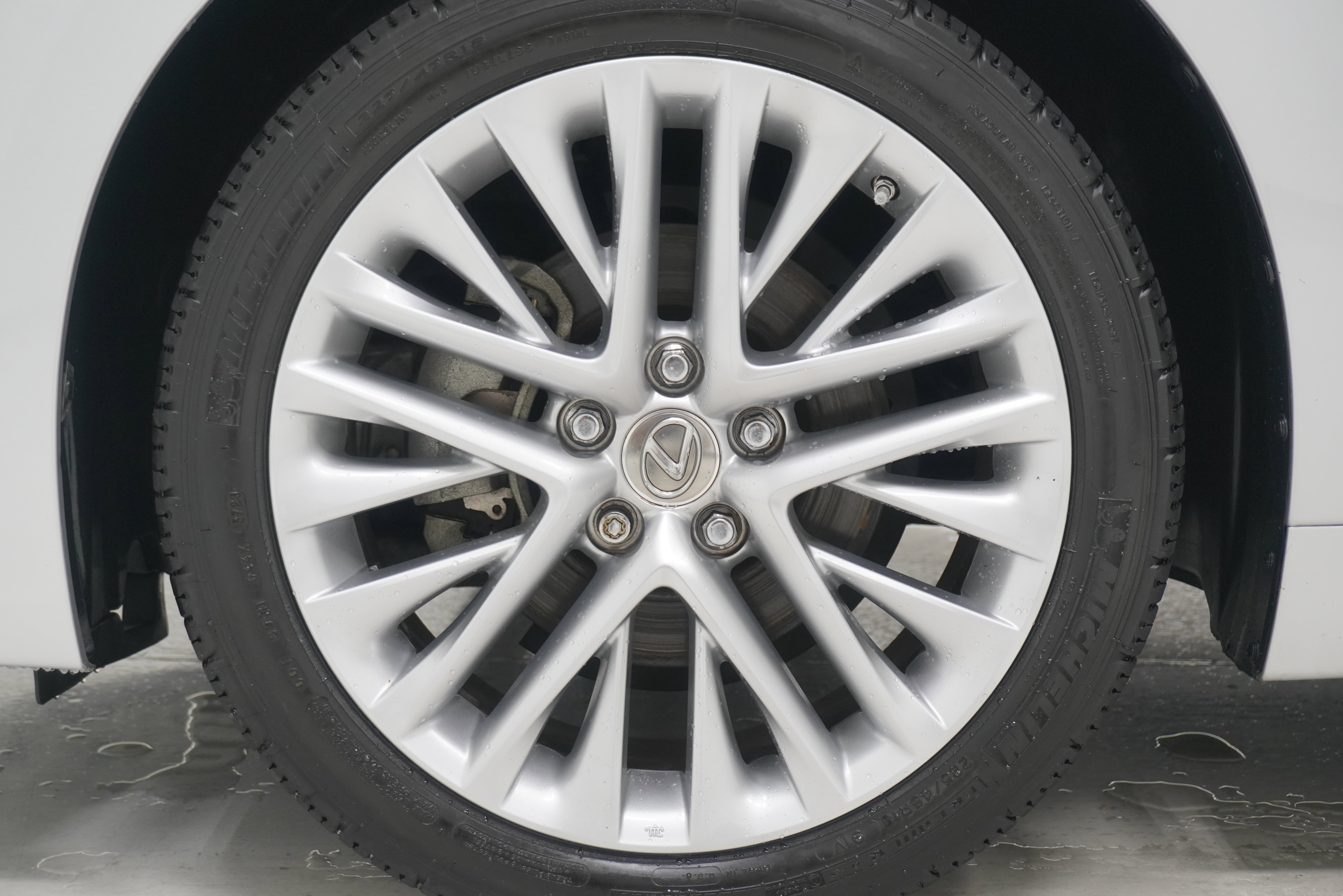 Used 2013 Lexus ES 350 w/ Luxury Pkg FWD image 33