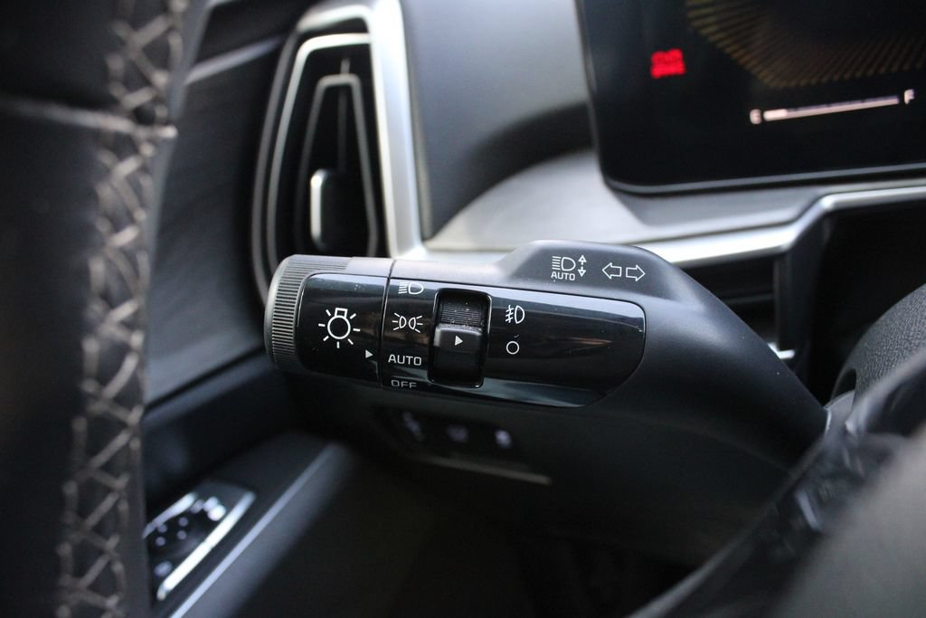 Used 2024 Kia Sorento X-Line EX AWD/4WD image 11