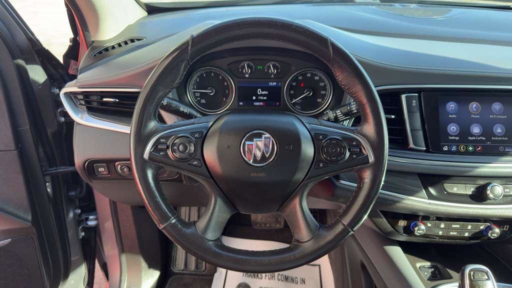 Used 2020 Buick Enclave Essence image 15