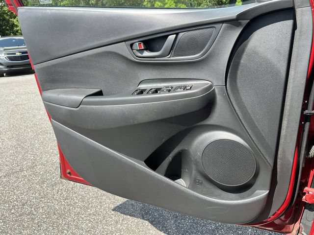 Used 2020 Hyundai Kona SE FWD image 28