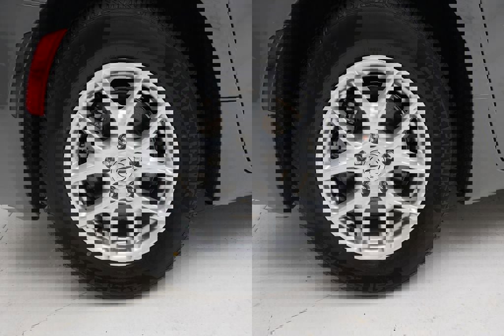 Used 2023 Chrysler Pacifica Touring-L image 9