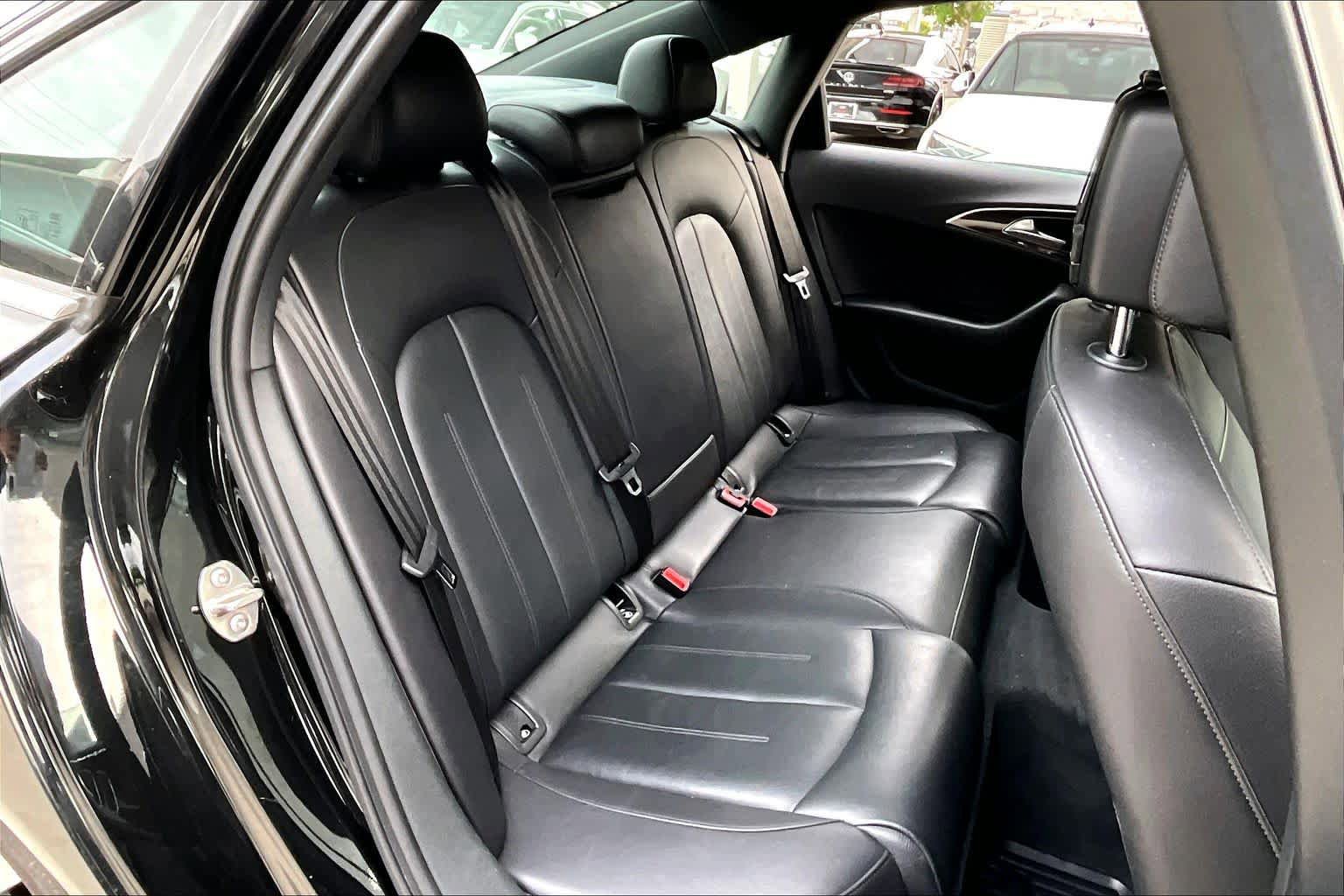 Used 2018 Audi A6 3.0T Premium Plus w/ Premium Plus Package AWD/4WD image 16