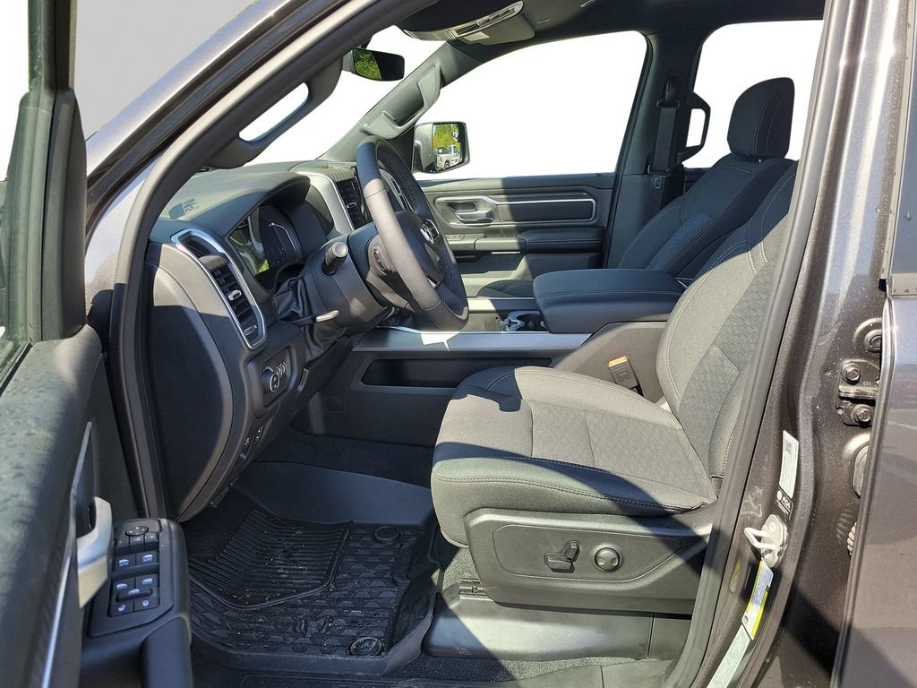 New 2026 RAM 1500 Big Horn AWD/4WD image 26