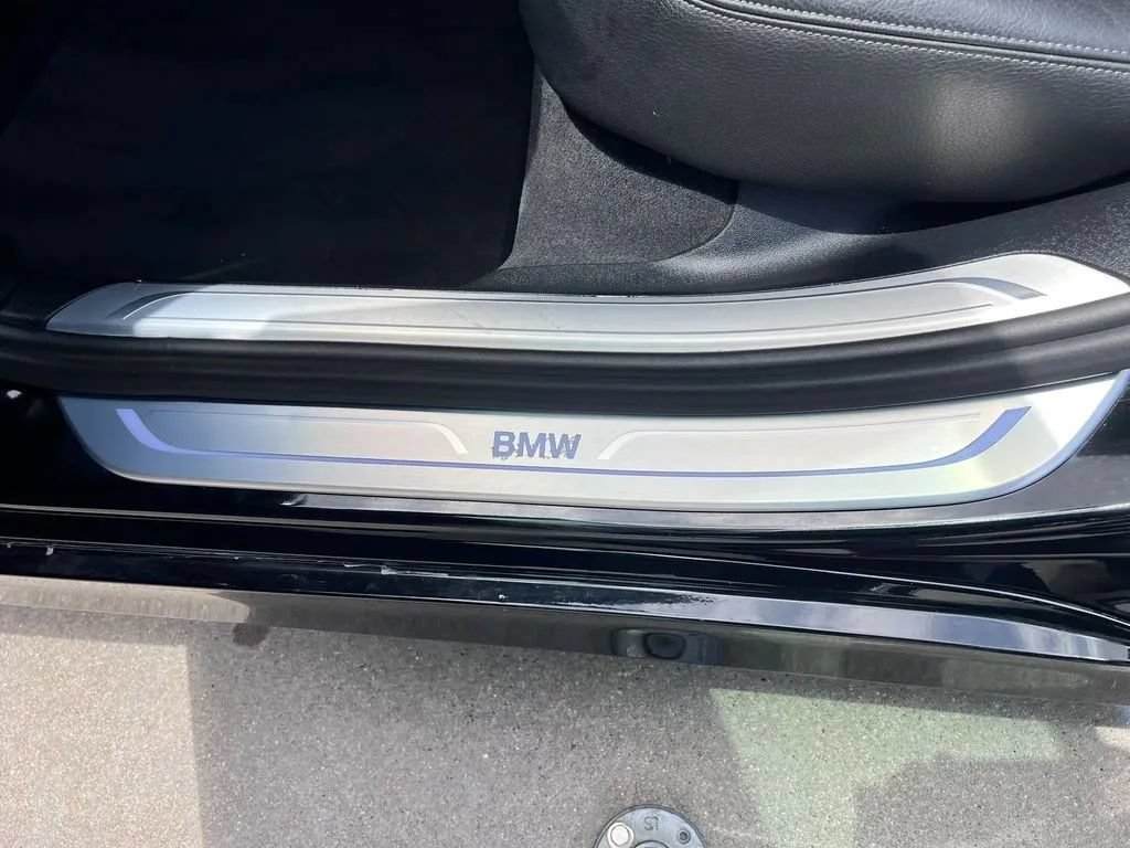 Used 2018 BMW 740i RWD image 42
