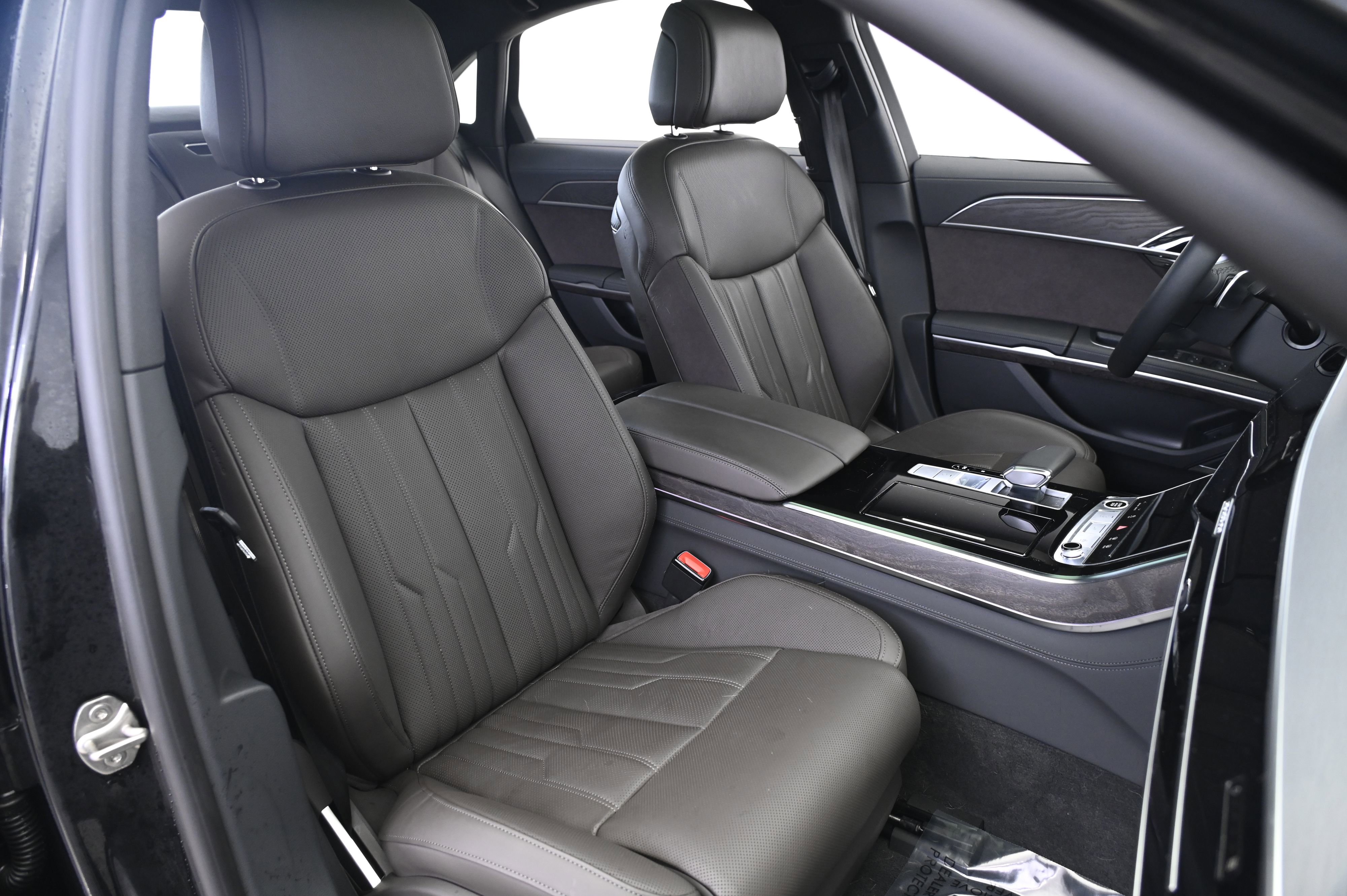 Used 2023 Audi A8 L 3.0T image 24