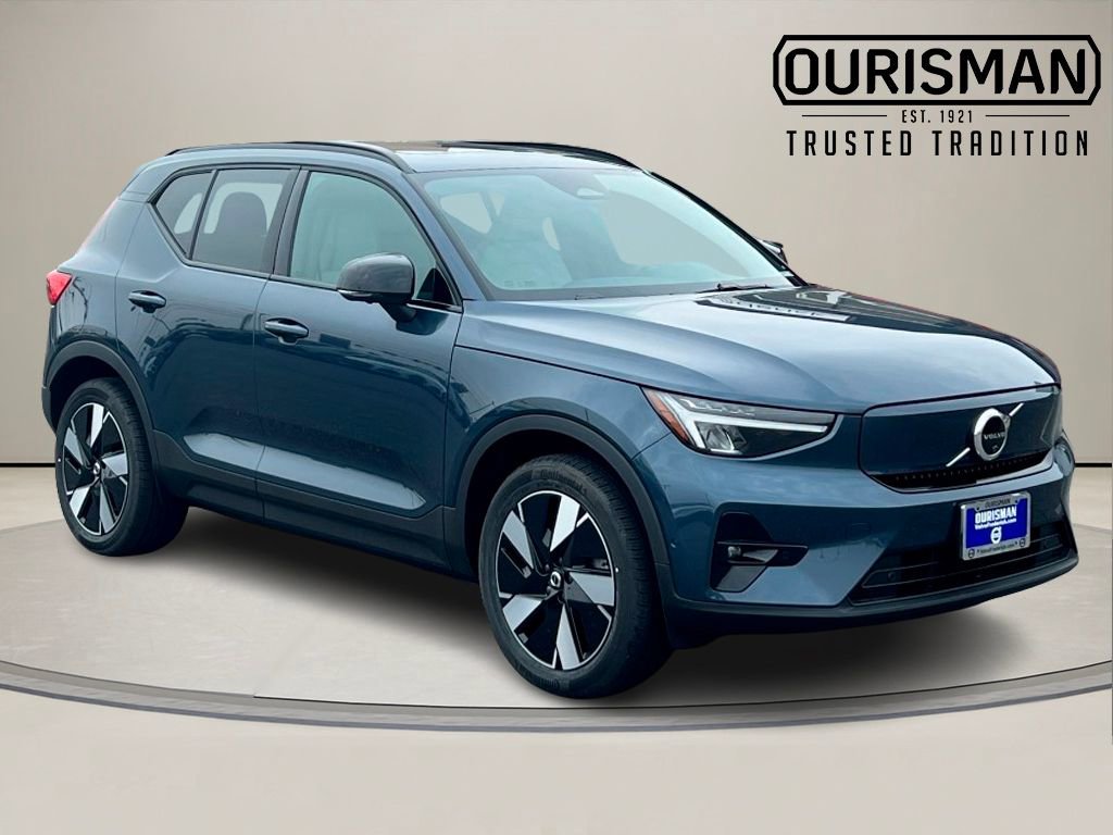 New 2026 Volvo EX40 Plus w/ Protection Package Premier image 1