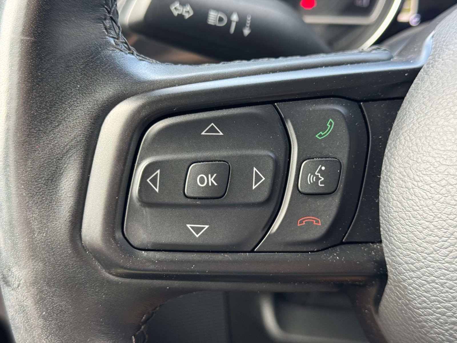 Used 2022 Jeep Wrangler Unlimited Sport AWD/4WD image 19