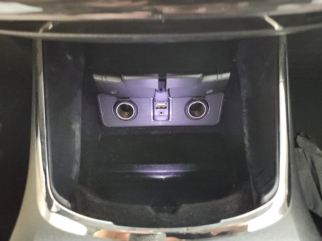 Used 2013 Toyota Avalon XLE Premium image 22