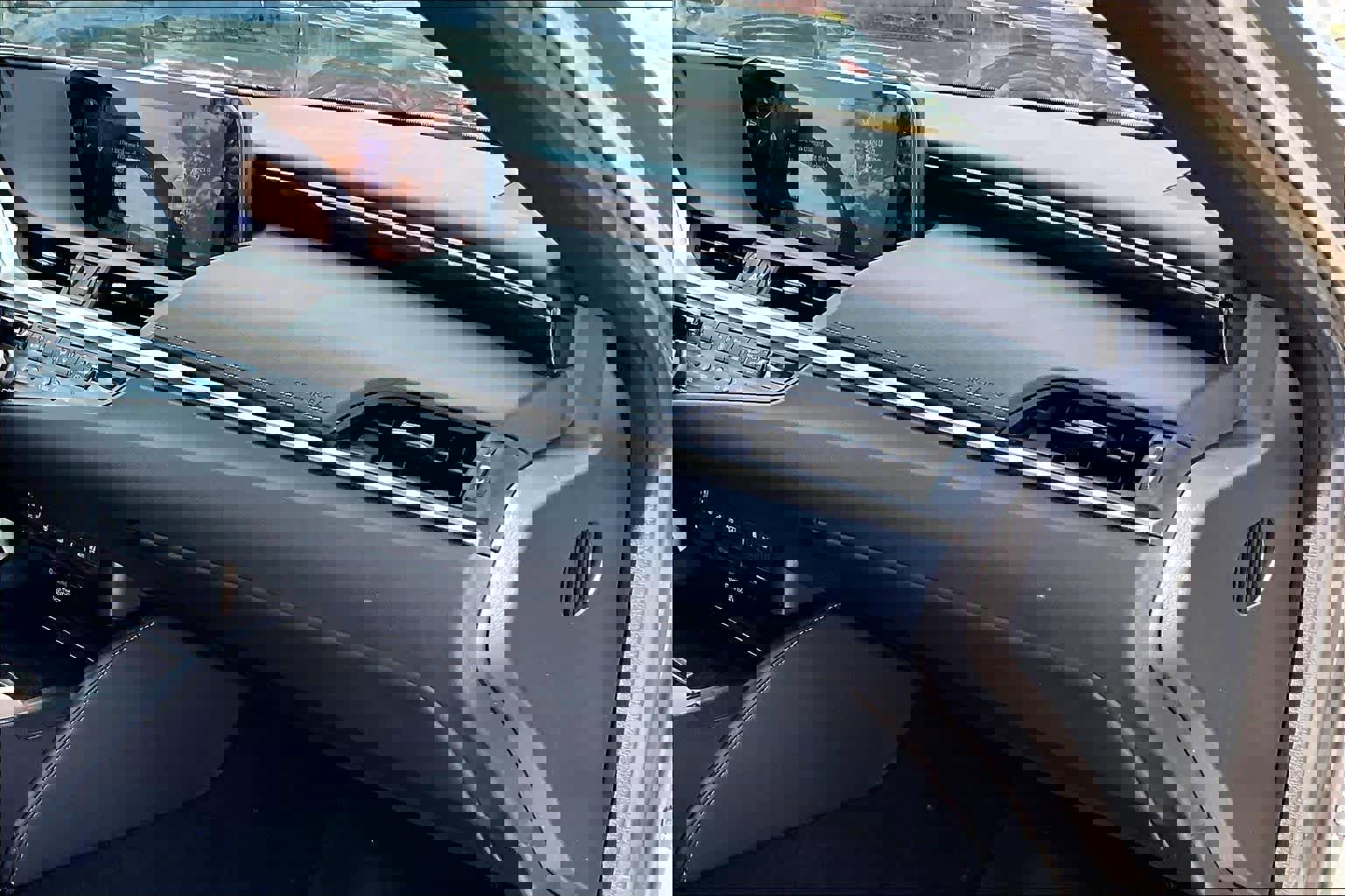 Used 2021 Lexus ES 350 Ultra Luxury w/ Accessory Package 2 image 19