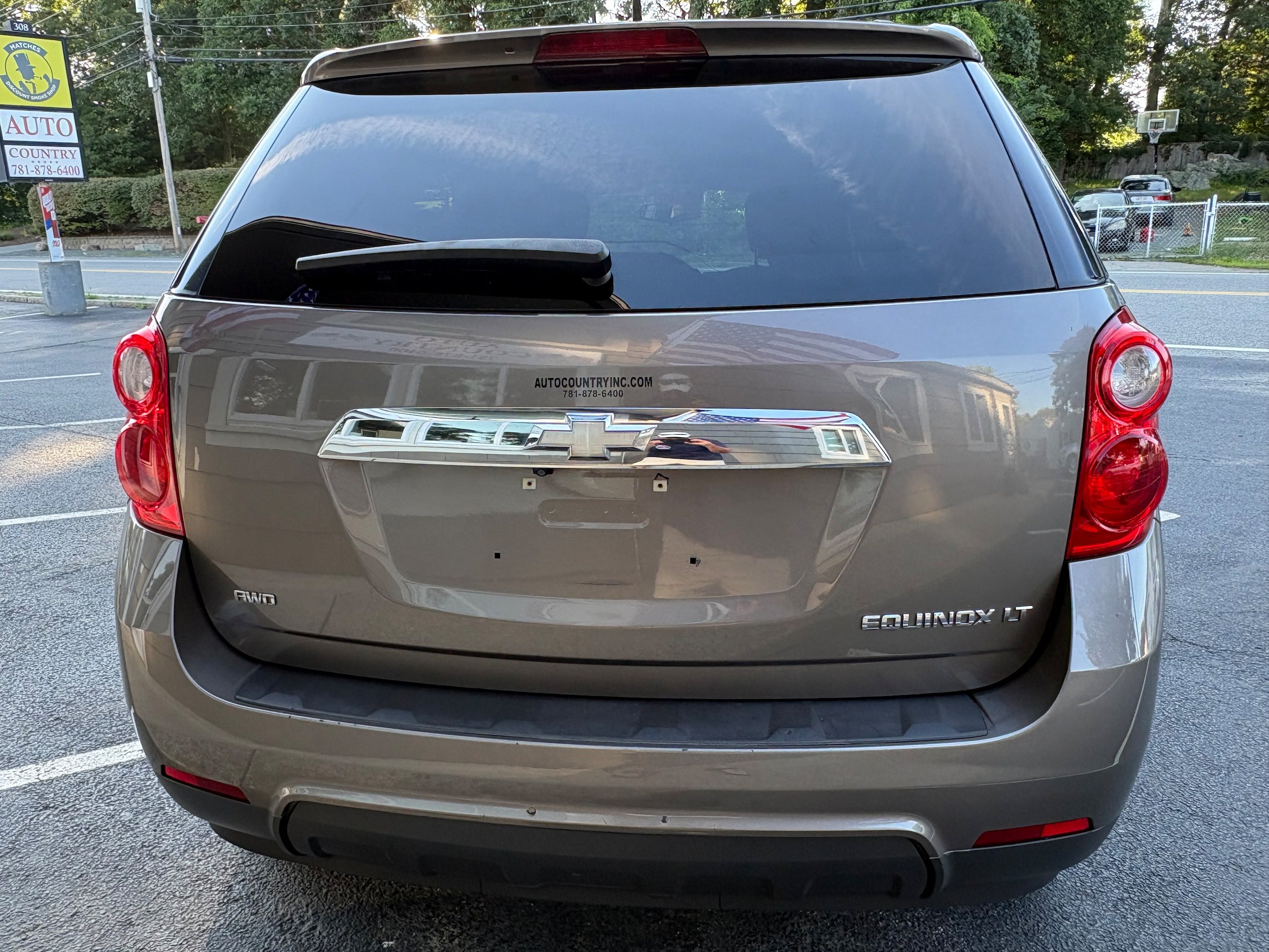 Used 2012 Chevrolet Equinox LT w/ Driver Convenience Package AWD/4WD image 6