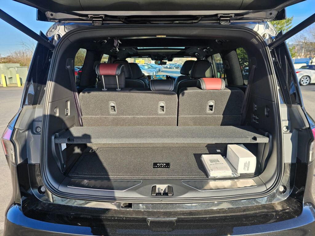 New 2026 INFINITI QX80 Autograph w/ Premium Cargo Package image 19