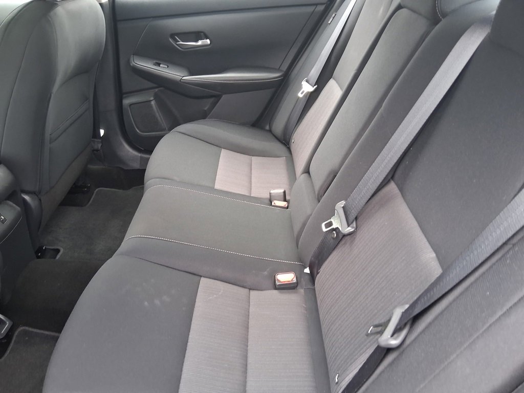 Used 2022 Nissan Sentra SV w/ All-Weather Package image 15