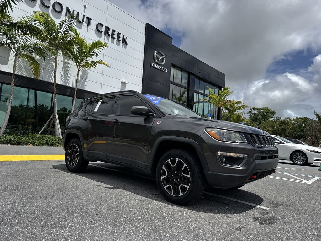 Used 2020 Jeep Compass Trailhawk AWD/4WD image 22