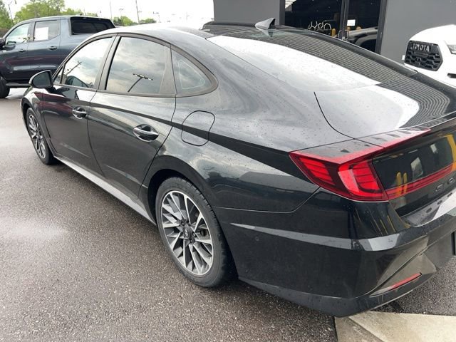 Used 2020 Hyundai Sonata Limited FWD image 4