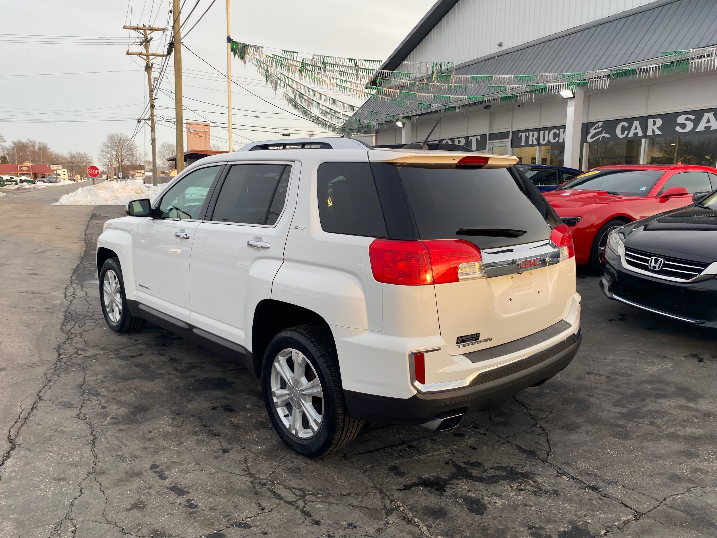 Used 2017 GMC Terrain SLT FWD image 7