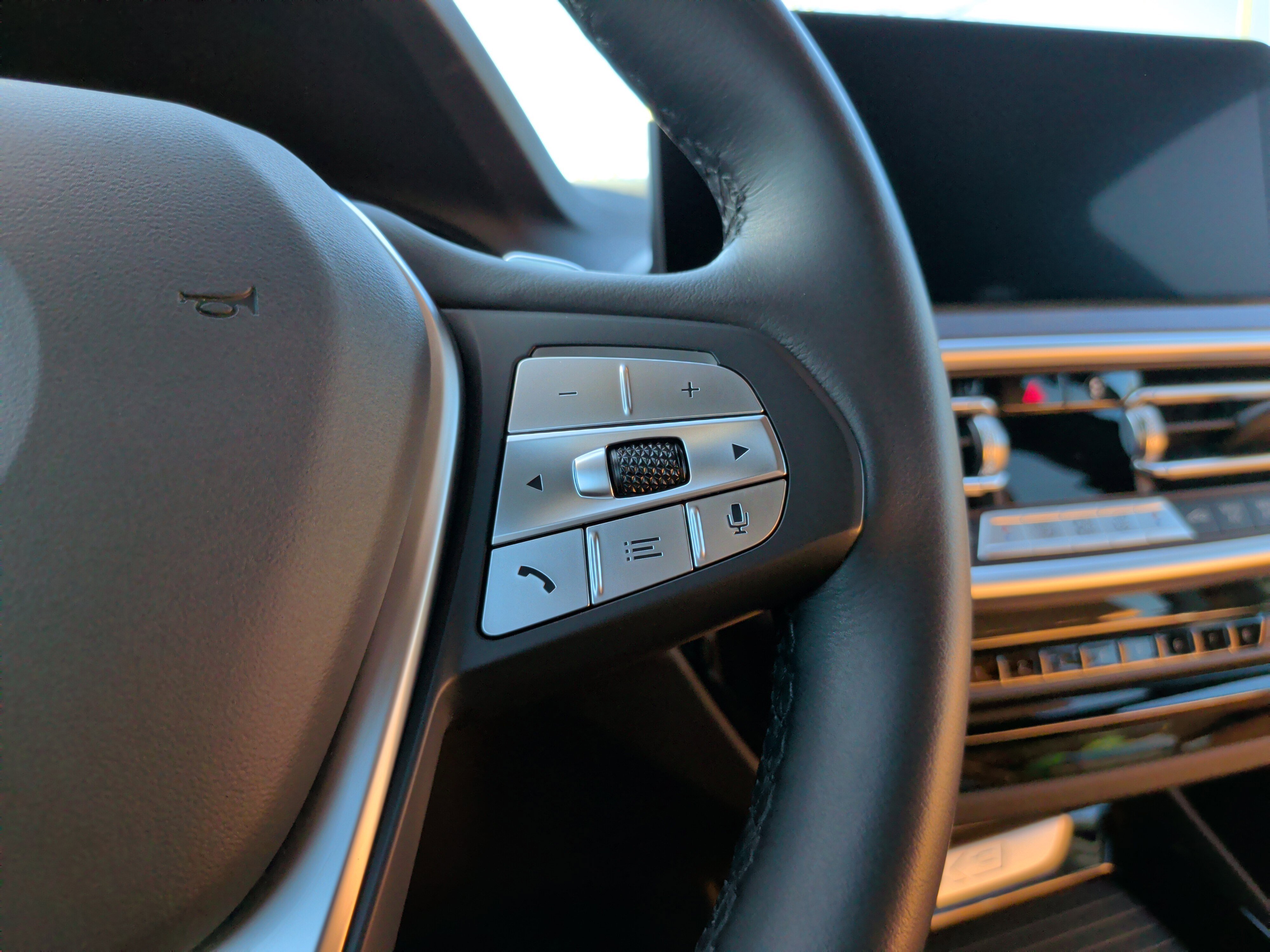 Certified 2023 BMW X3 xDrive30i w/ Premium Package image 24