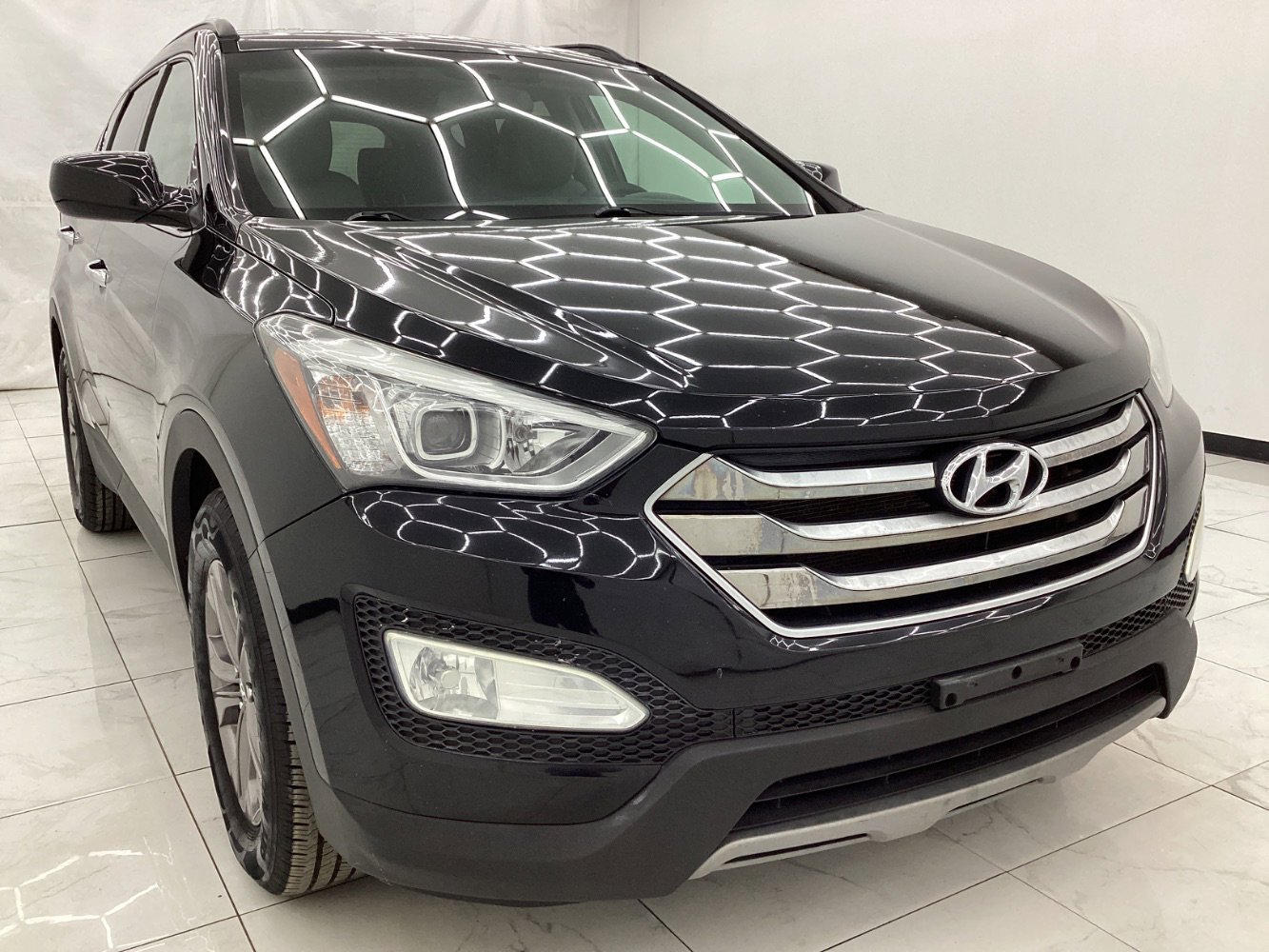 Used 2015 Hyundai Santa Fe Sport w/ Option Group 02 AWD/4WD image 3