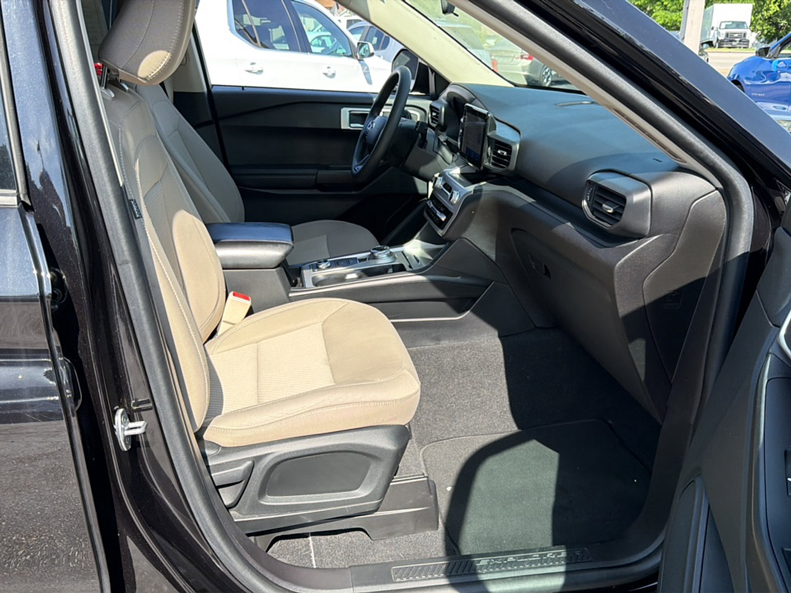 Used 2022 Ford Explorer 4WD image 9