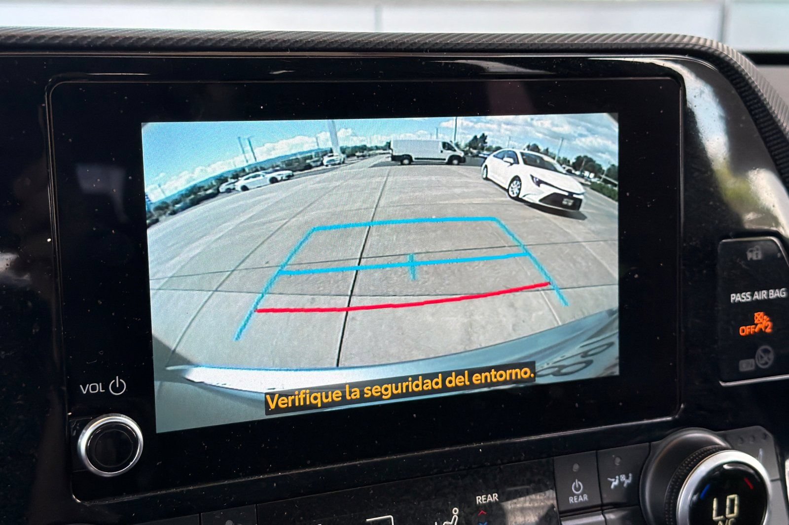 Used 2025 Toyota Highlander XSE AWD/4WD image 23