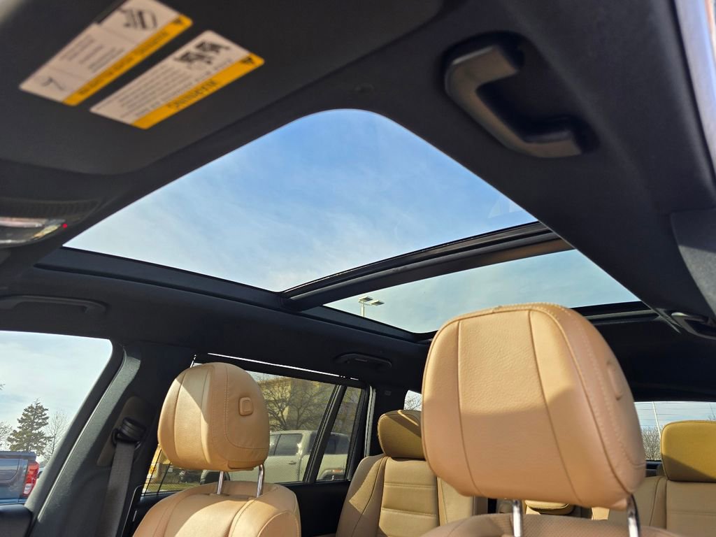 Used 2024 Mercedes-Benz GLS 450 4MATIC image 26