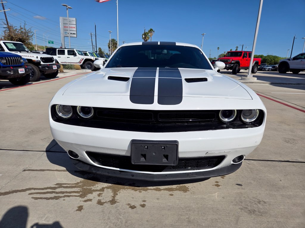 Used 2020 Dodge Challenger SXT w/ Blacktop Package AWD/4WD image 8