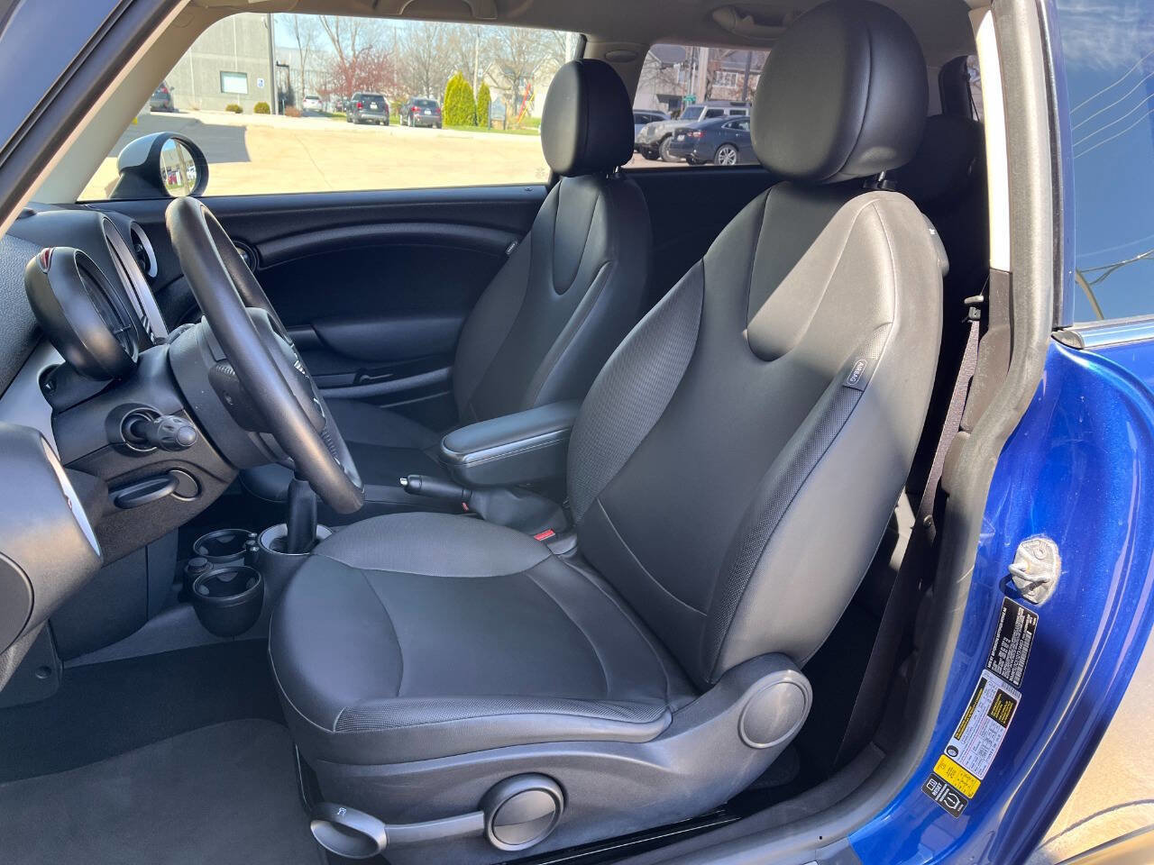 Used 2013 MINI Cooper Hardtop image 9