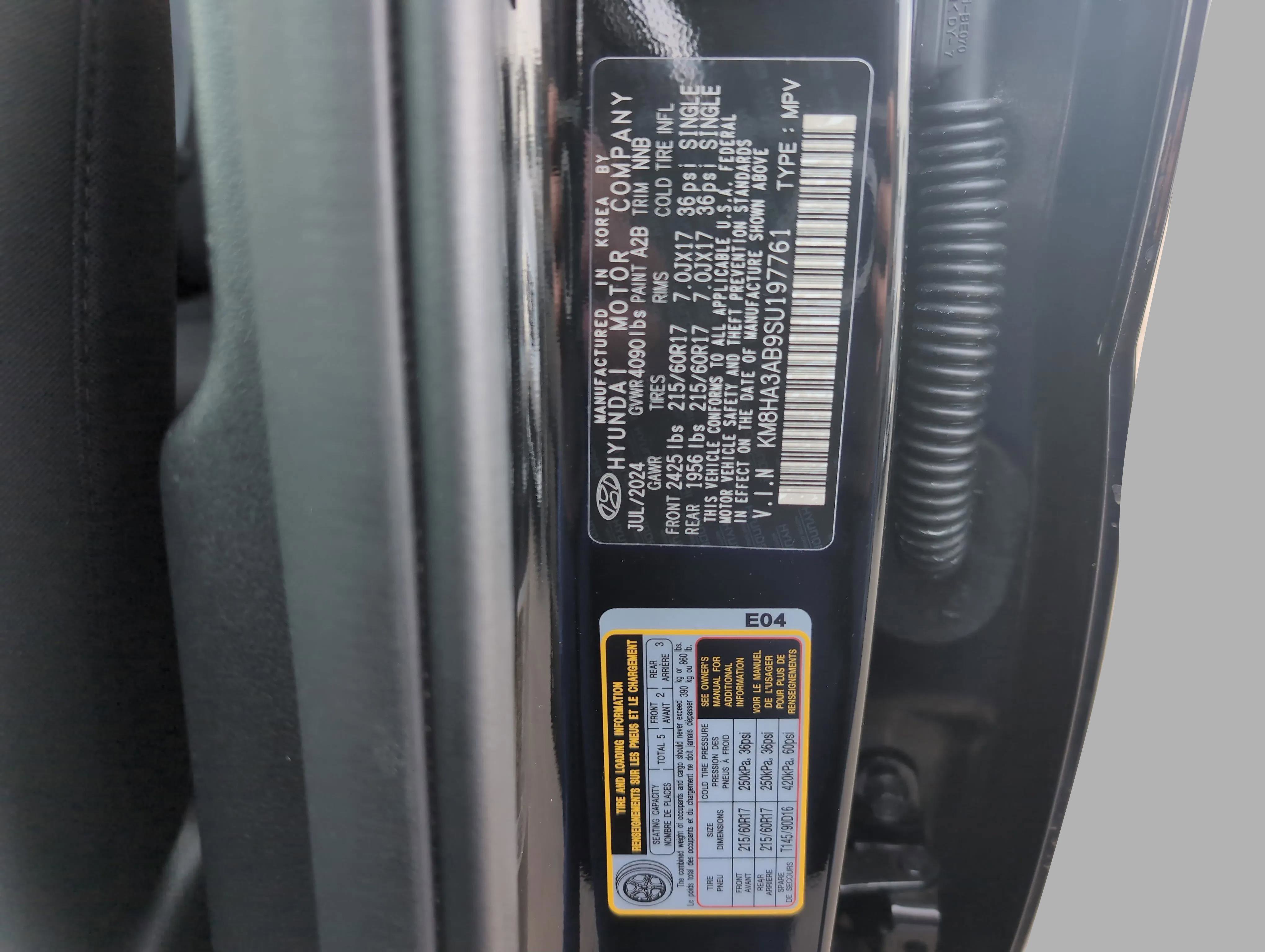 Used 2025 Hyundai Kona SE image 24