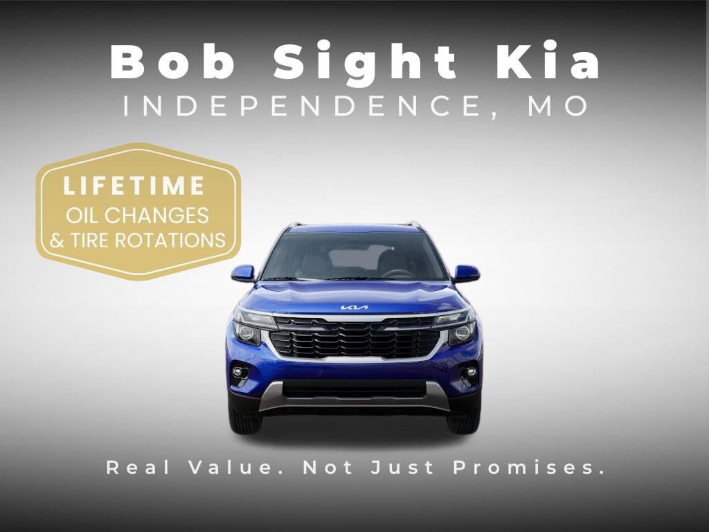 New 2026 Kia Seltos S FWD image 2