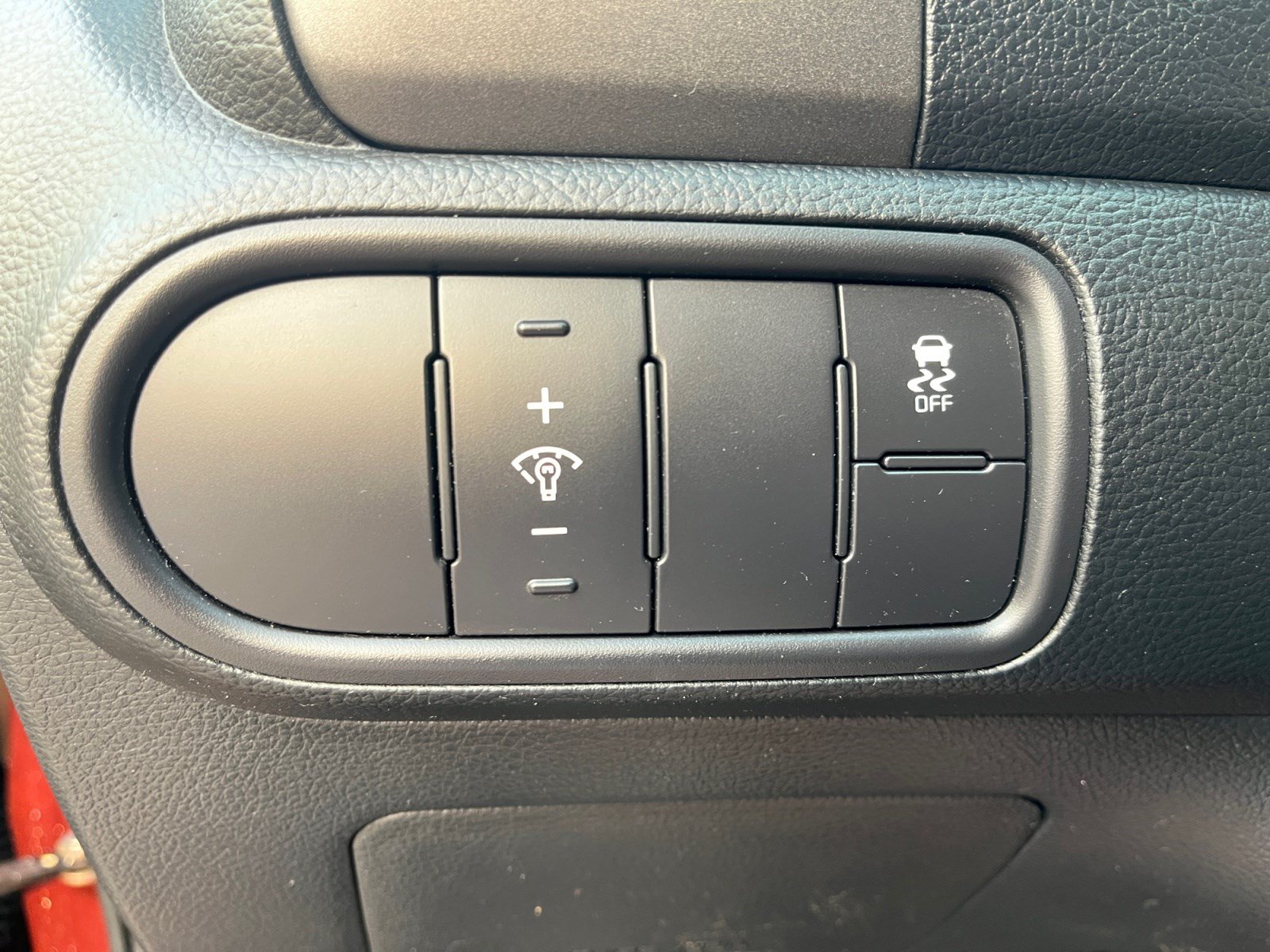 Used 2018 Kia Forte LX FWD image 11