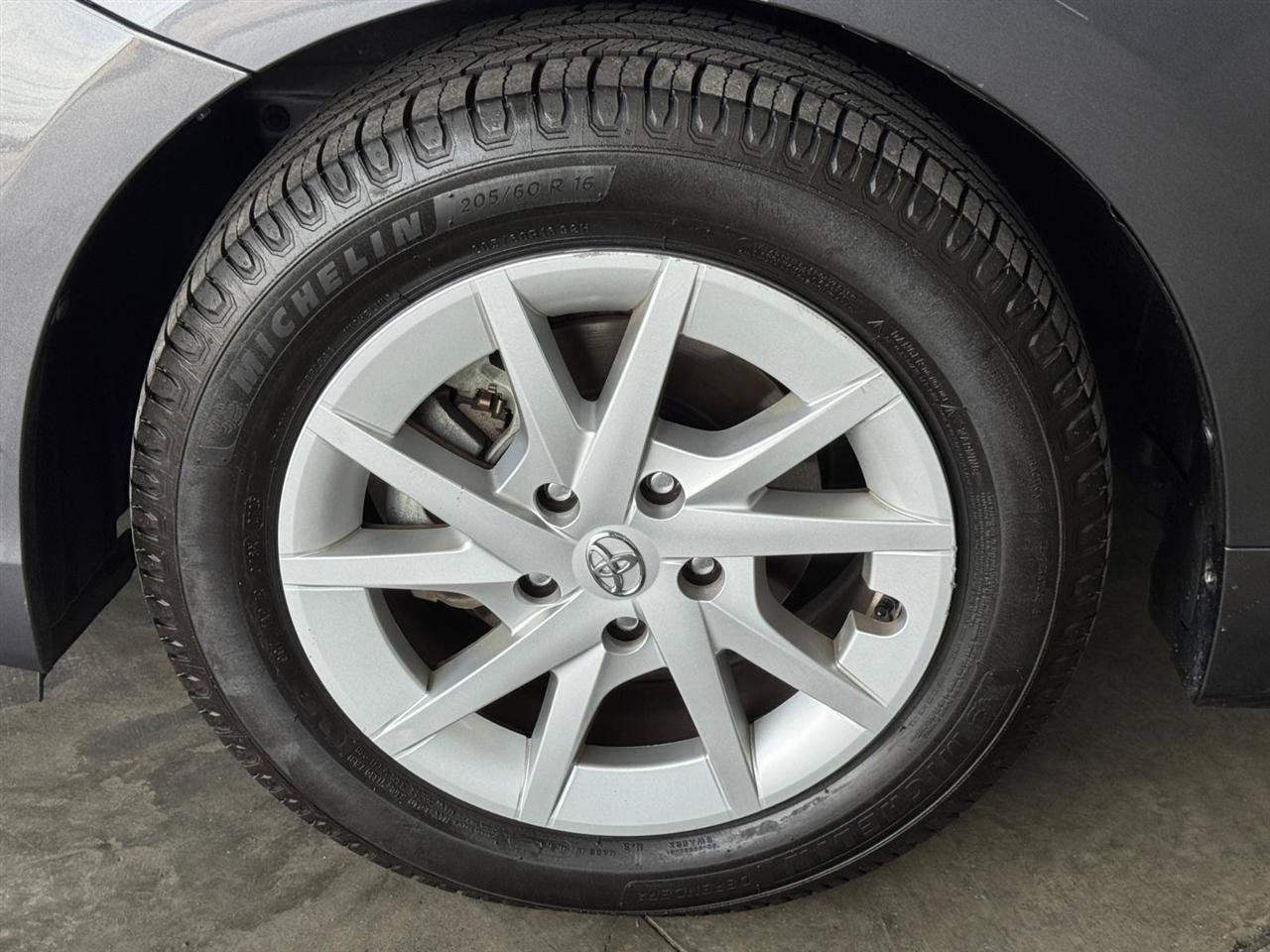Used 2012 Toyota Prius V Three FWD image 35