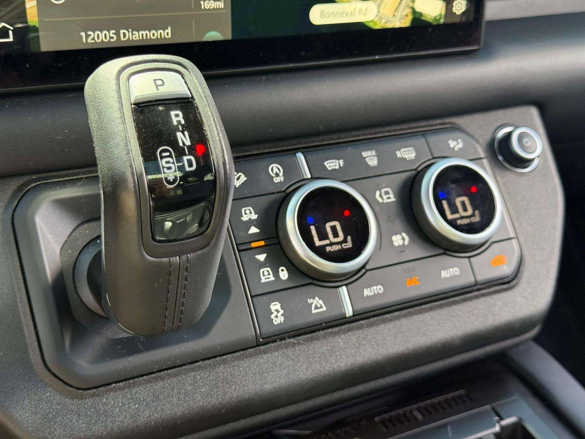 Used 2023 Land Rover Defender 110 Carpathian Edition image 45