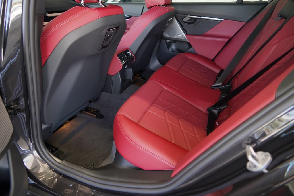New 2027 BMW 530i w/ Premium Package RWD image 20