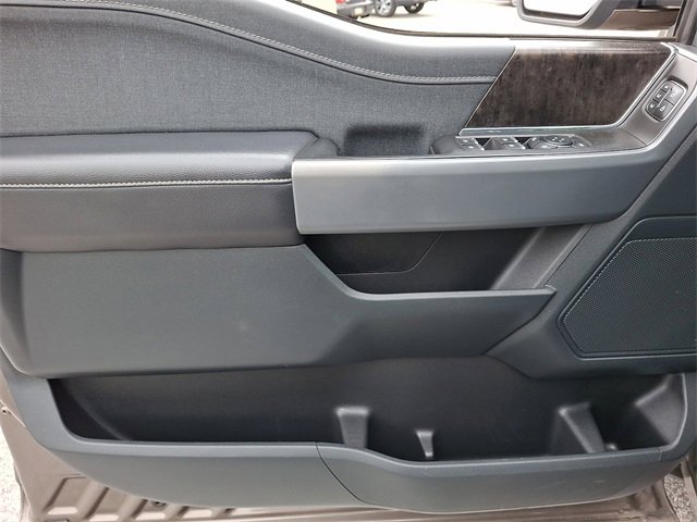 Used 2021 Ford F150 Lariat image 19