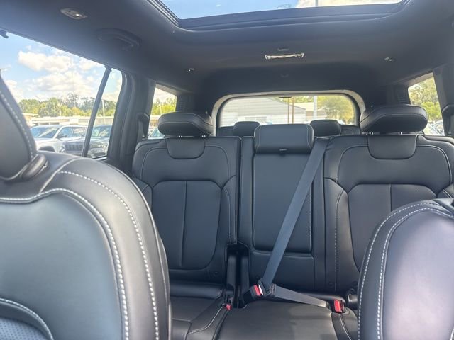 New 2025 Jeep Grand Cherokee L Limited w/ Luxury Tech Group II image 27