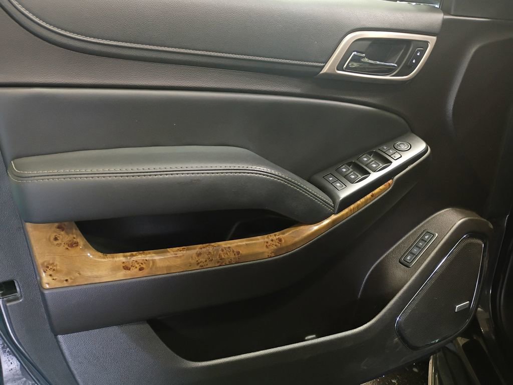 Used 2016 GMC Yukon Denali w/ Open Road Package image 15