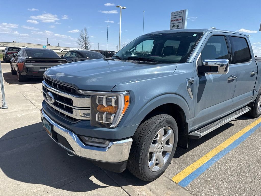 Used 2023 Ford F150 Lariat AWD/4WD image 3