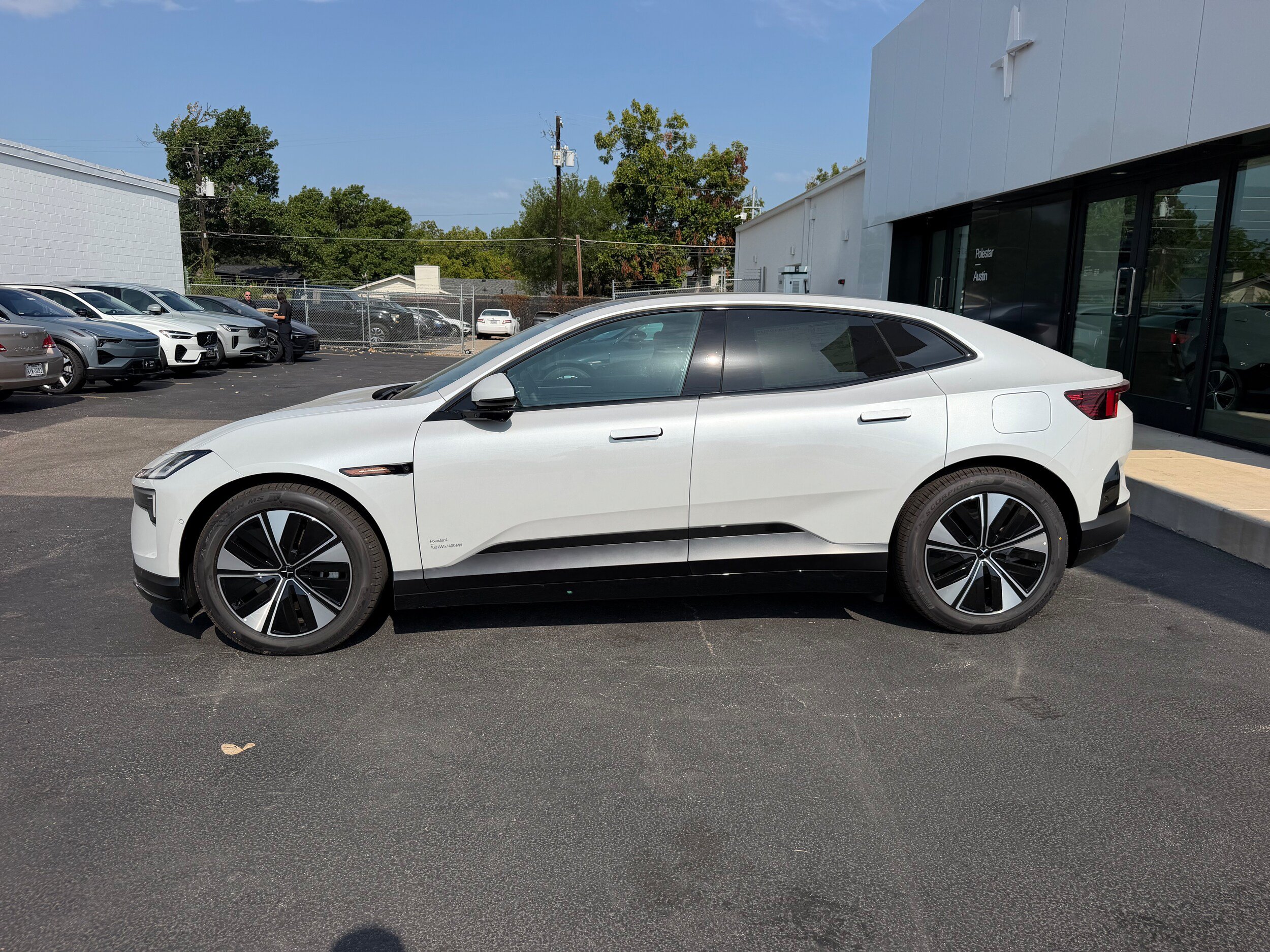 New 2026 Polestar Polestar 4 AWD/4WD image 3