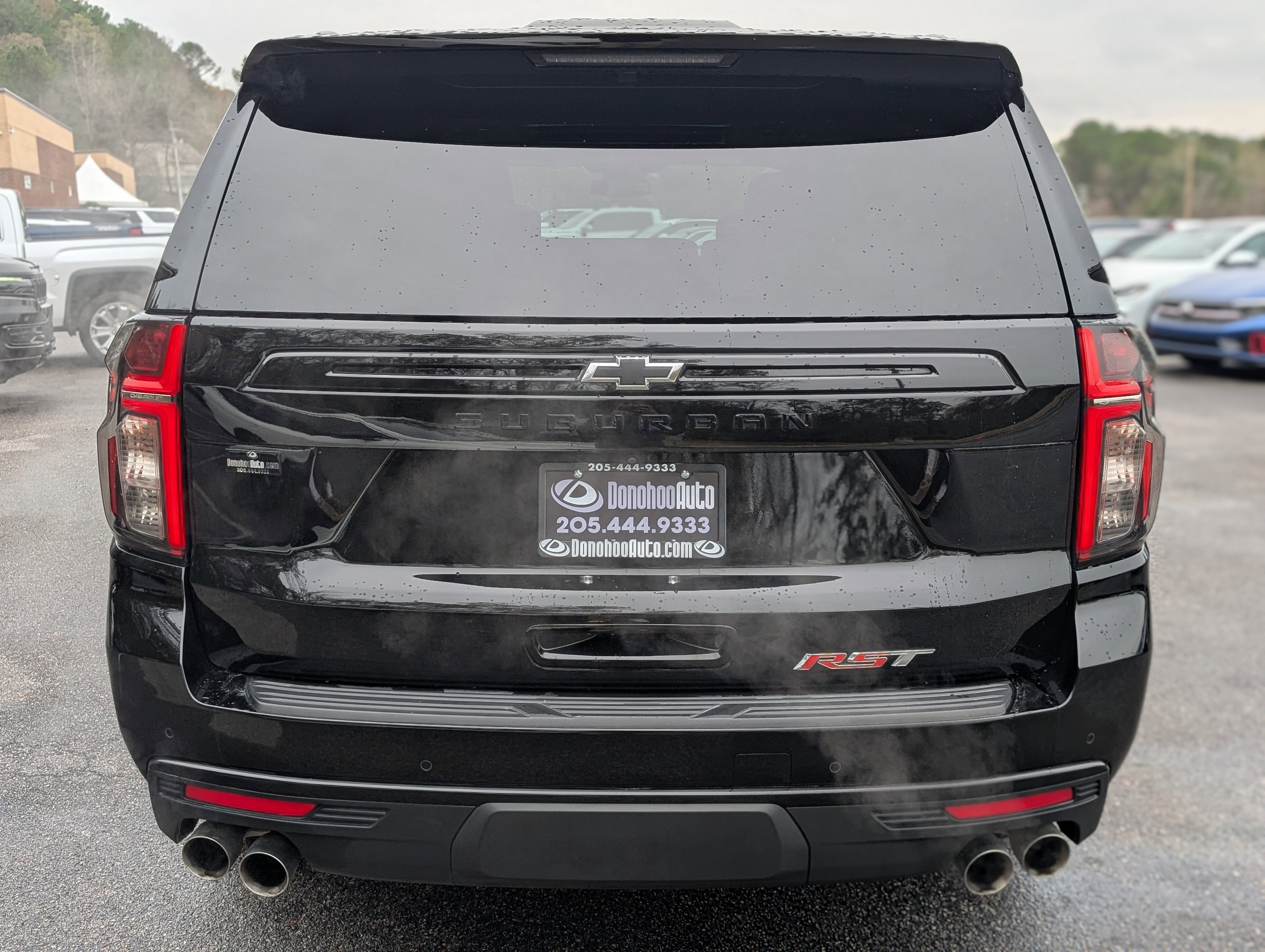 Used 2024 Chevrolet Suburban RST w/ Sport Performance Package RWD image 8