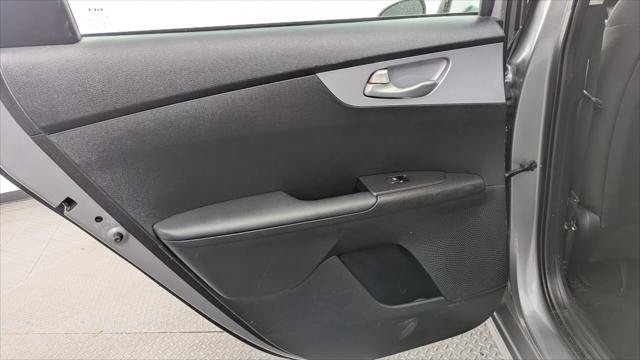 Used 2024 Kia Forte LXS FWD image 16