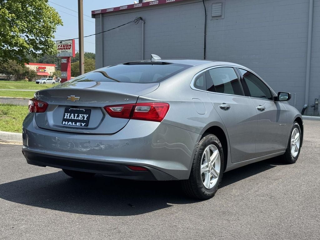Used 2024 Chevrolet Malibu LT FWD image 21