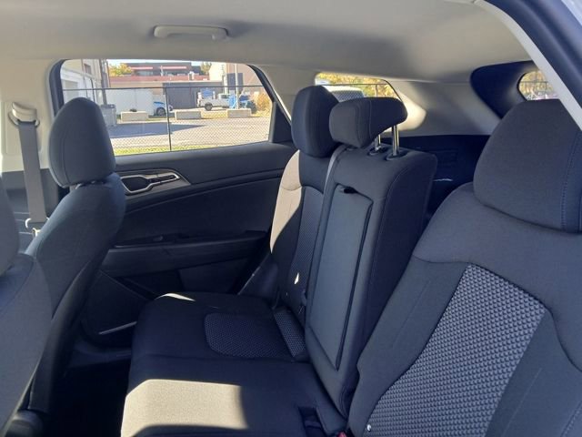 New 2026 Kia Sportage S image 41