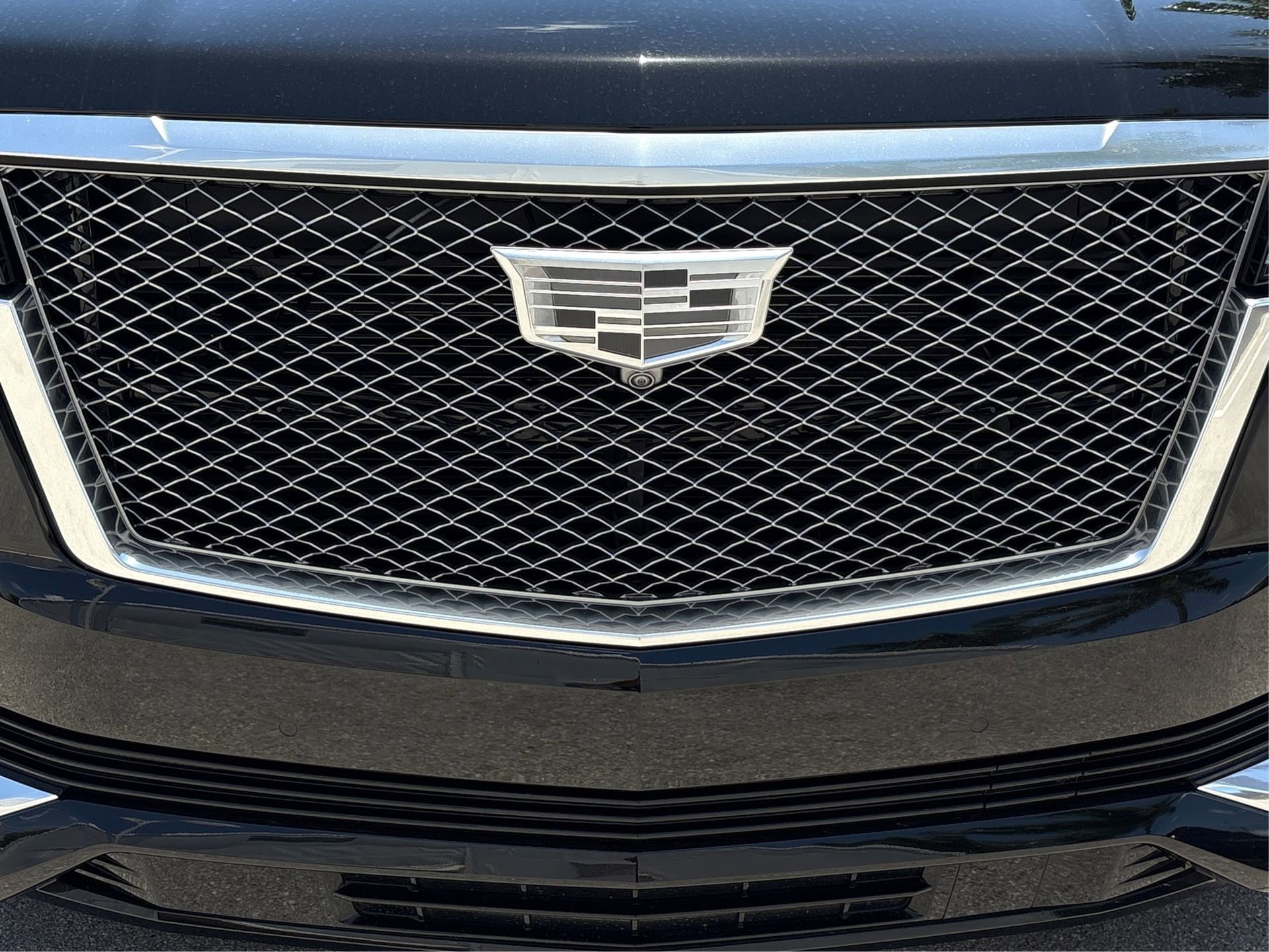 Used 2023 Cadillac Escalade Premium Luxury w/ LPO, Radiant Package RWD image 15
