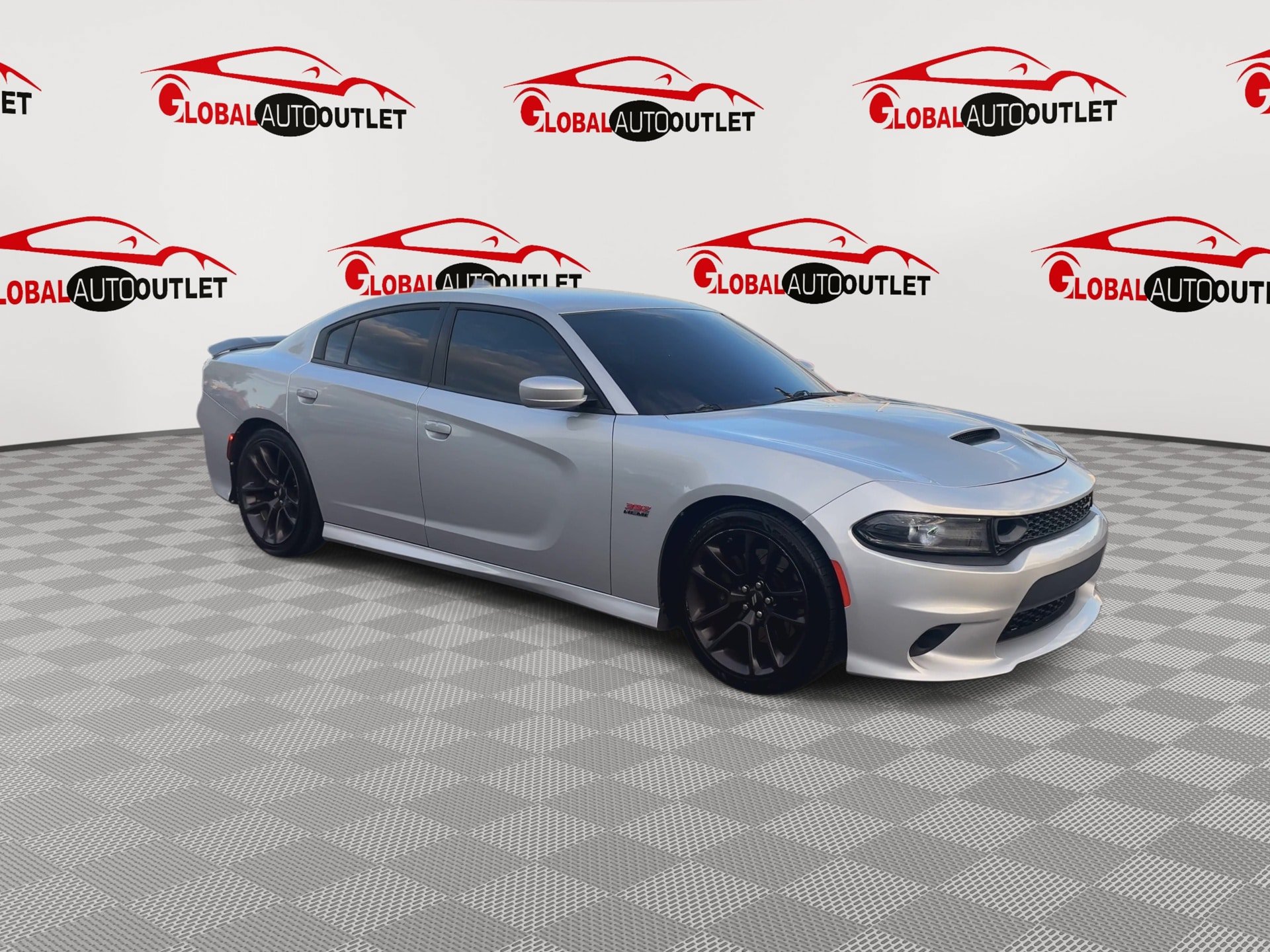 Used 2020 Dodge Charger Scat Pack RWD image 2