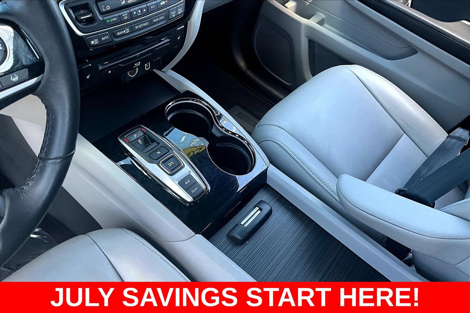 Used 2020 Honda Pilot Touring image 18