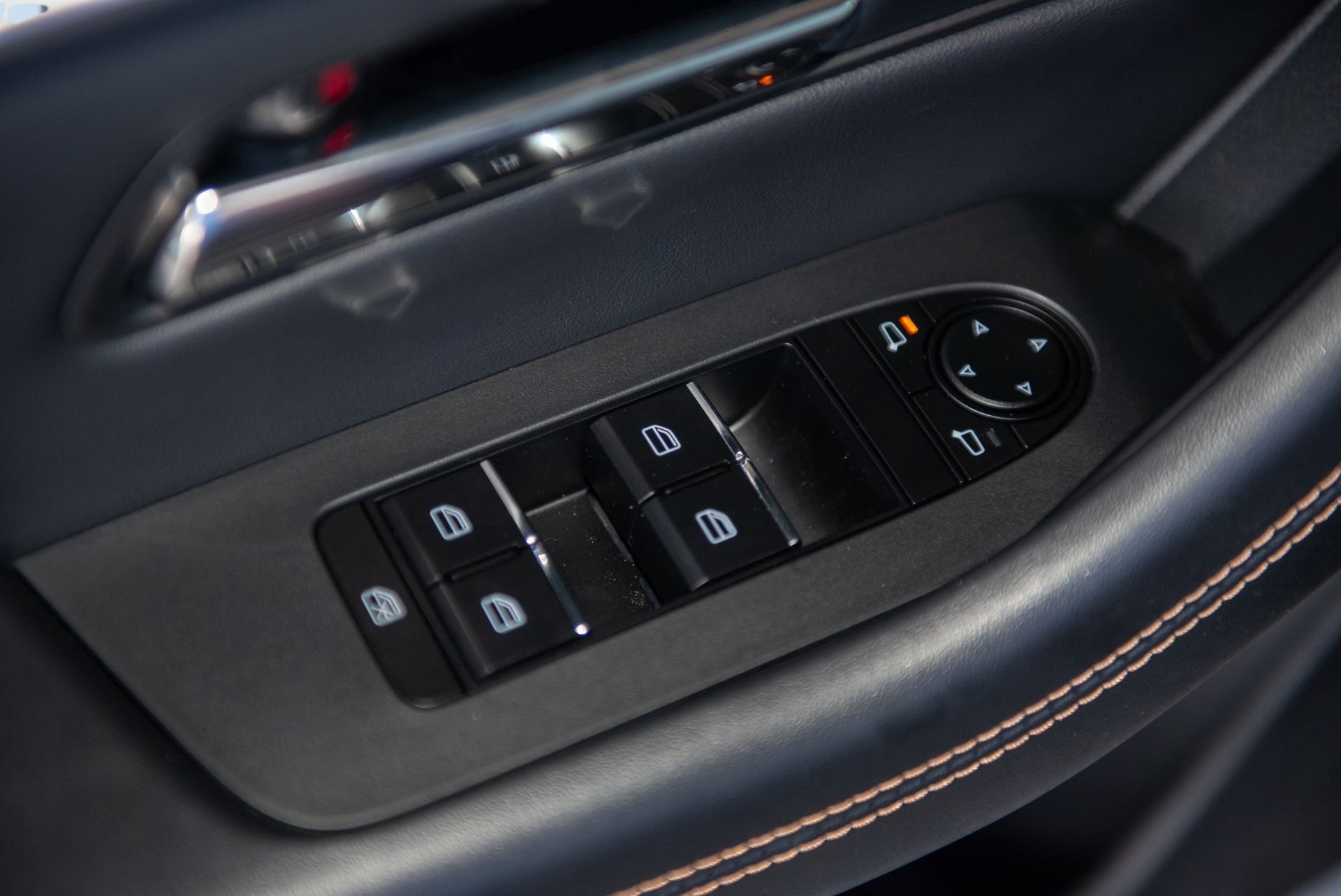 Used 2025 MAZDA CX-90 3.3 Turbo w/ Premium Sport Pkg image 27