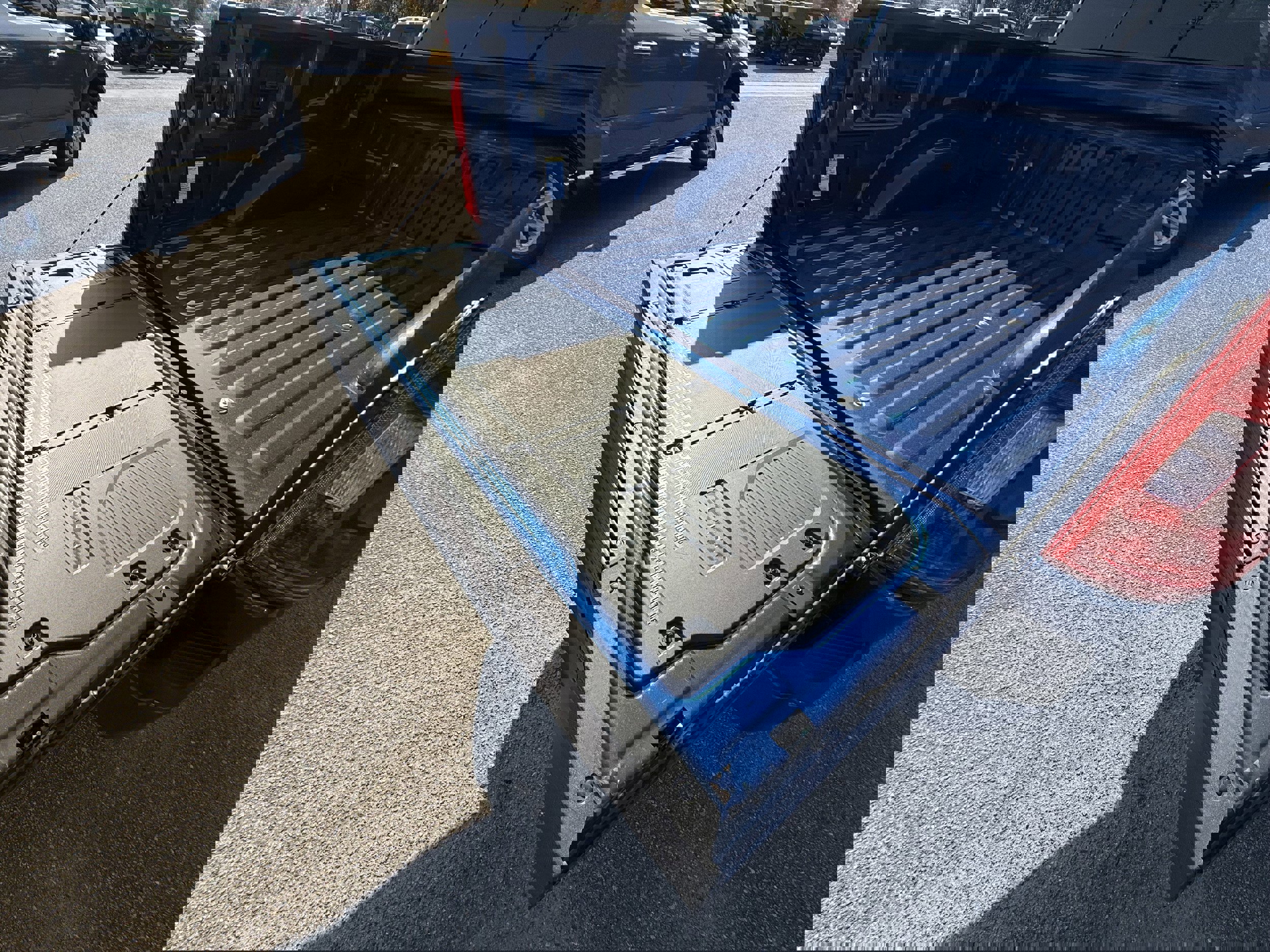 Certified 2022 Ford F150 XLT w/ Equipment Group 302A High image 10