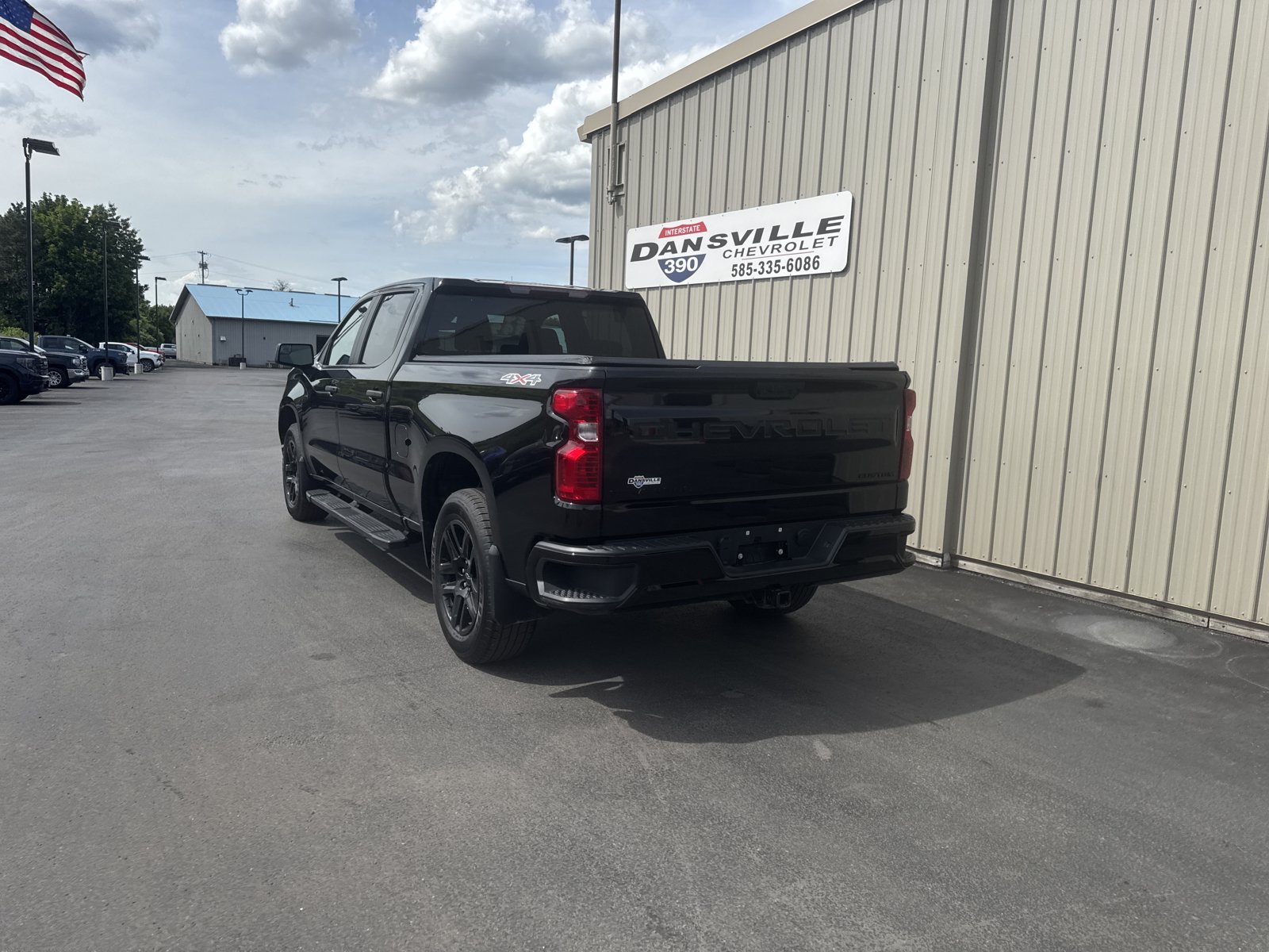 Used 2024 Chevrolet Silverado 1500 Custom w/ LPO, Dark Essentials Package AWD/4WD image 6