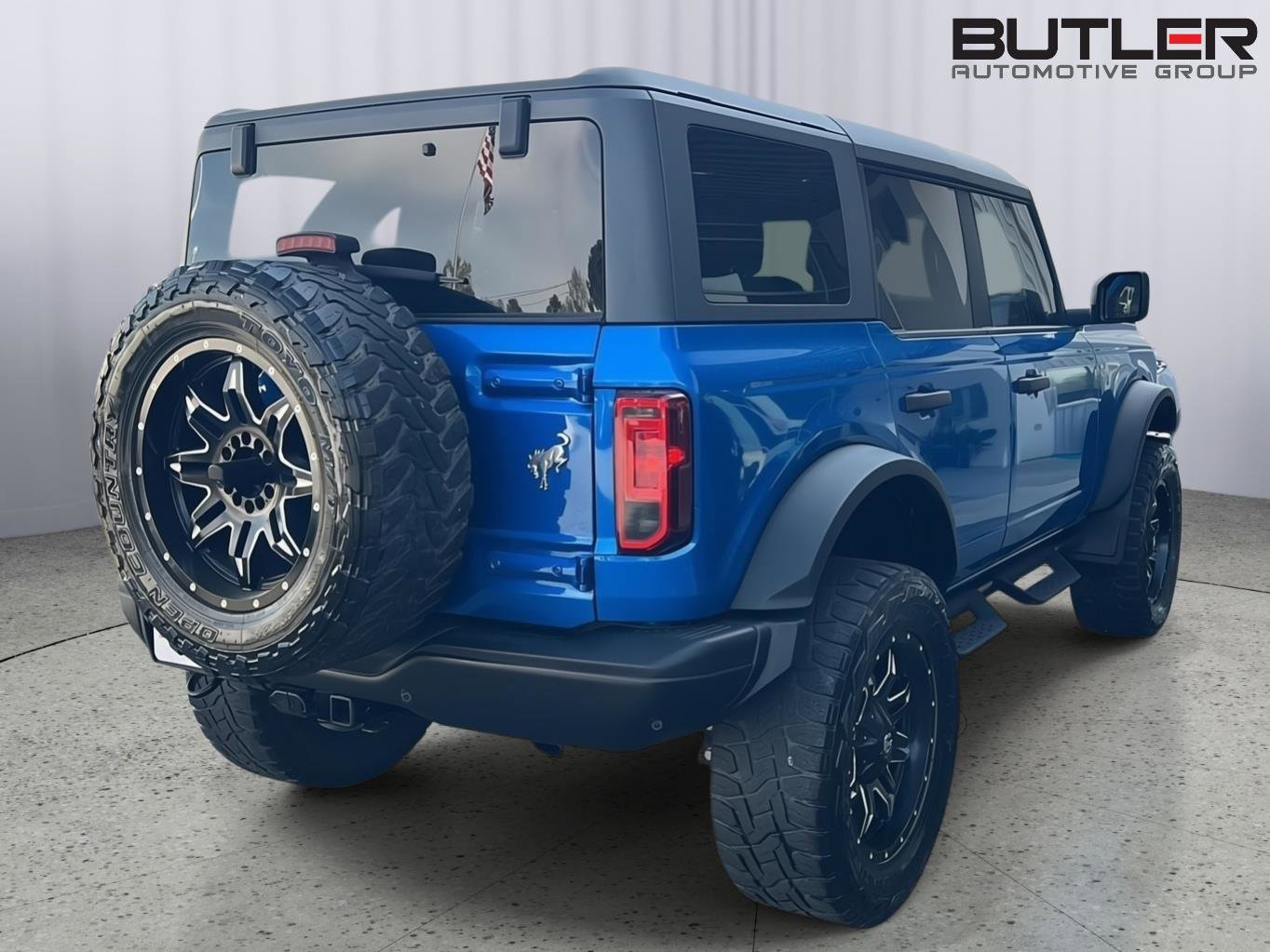 Used 2022 Ford Bronco Black Diamond w/ Sasquatch Package image 6