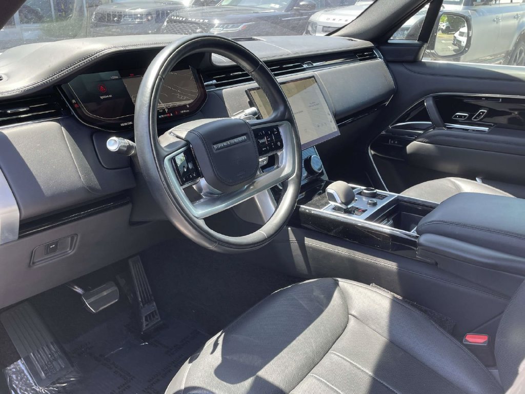 Used 2022 Land Rover Range Rover SE AWD/4WD image 13